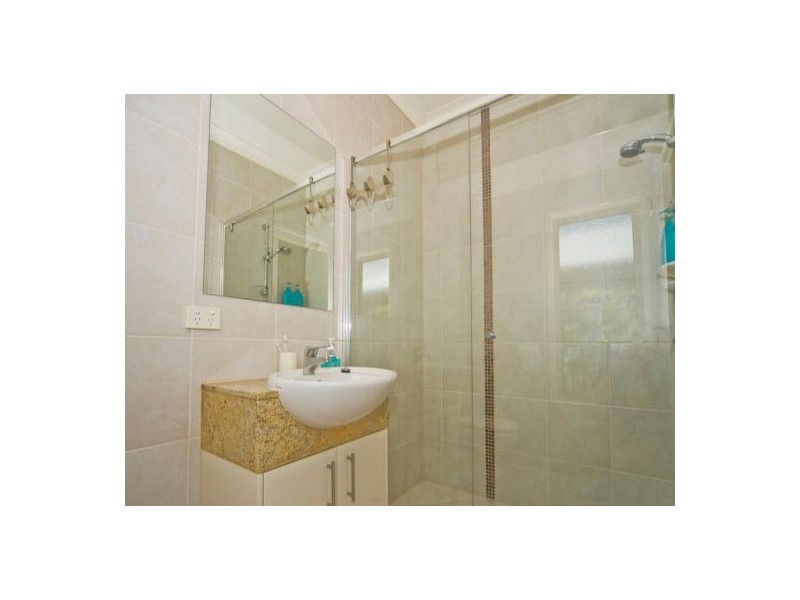 Coomera Waters QLD 4209