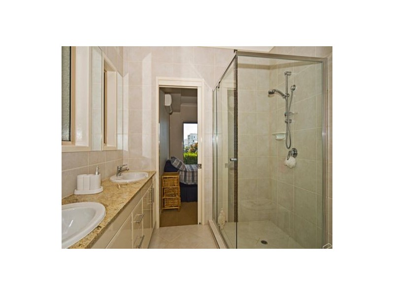 Coomera Waters QLD 4209