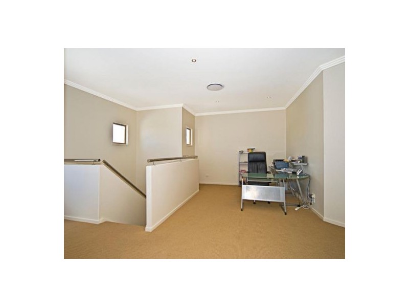 Coomera Waters QLD 4209