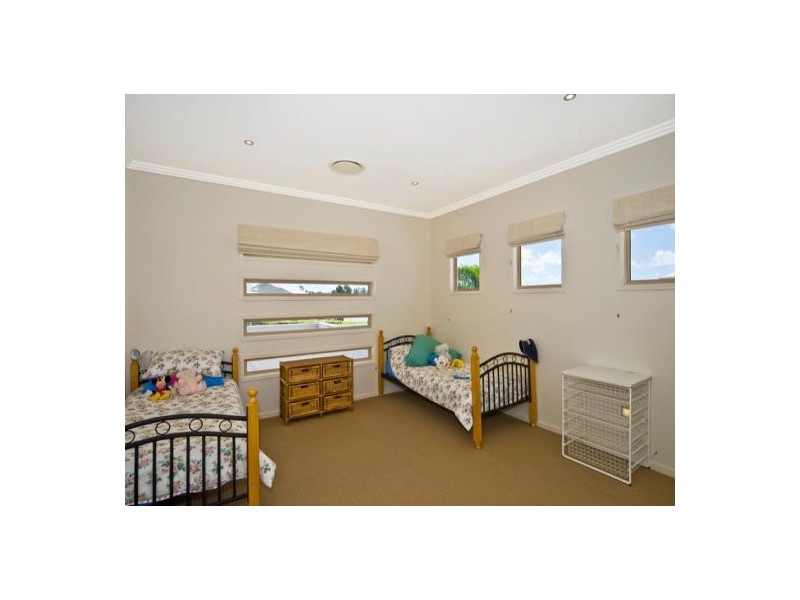 Coomera Waters QLD 4209