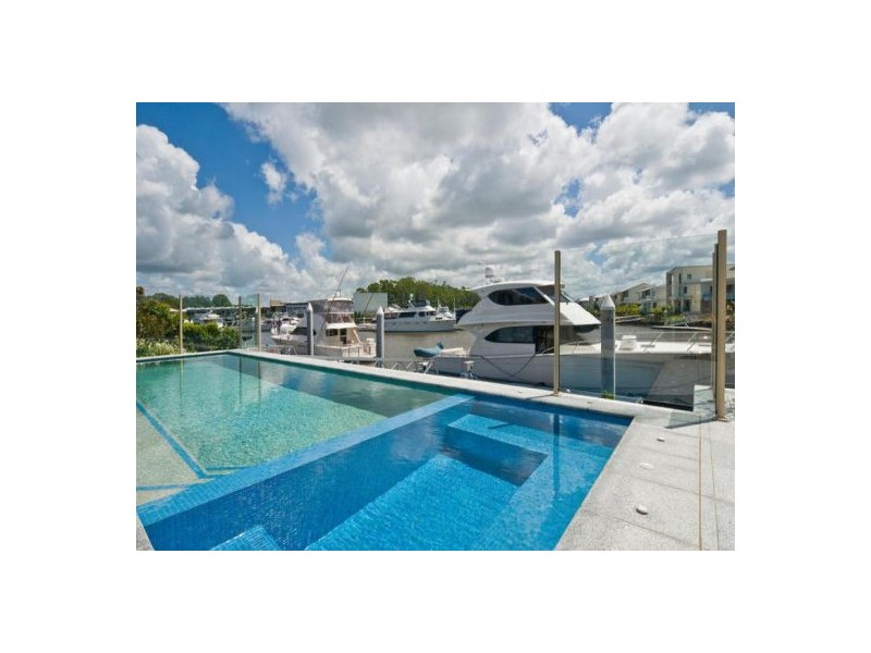 Coomera Waters QLD 4209