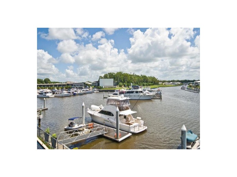 Coomera Waters QLD 4209