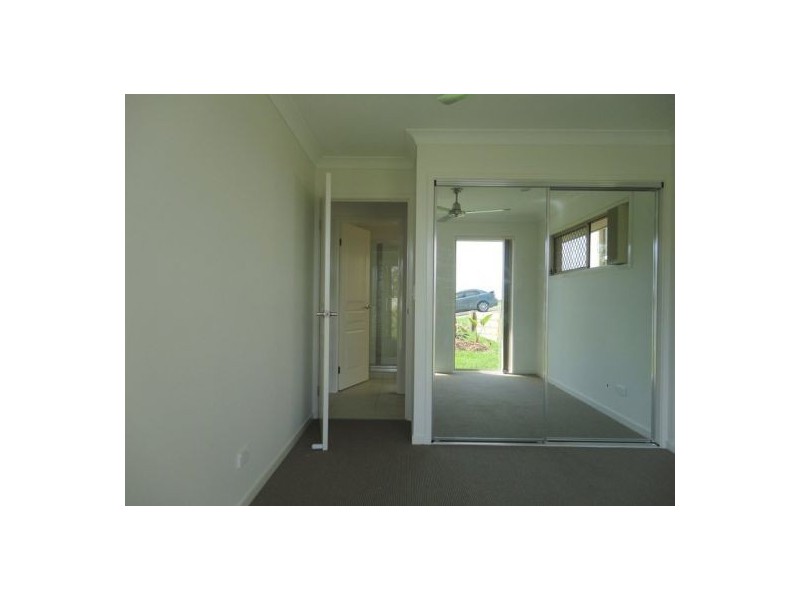 43 Winchester Crescent, Pimpama QLD 4209