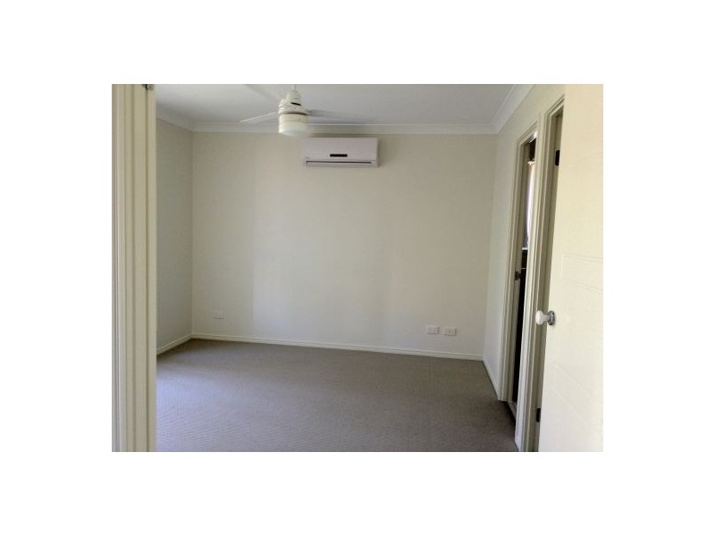 9 Isetta Court, Upper Coomera QLD 4209