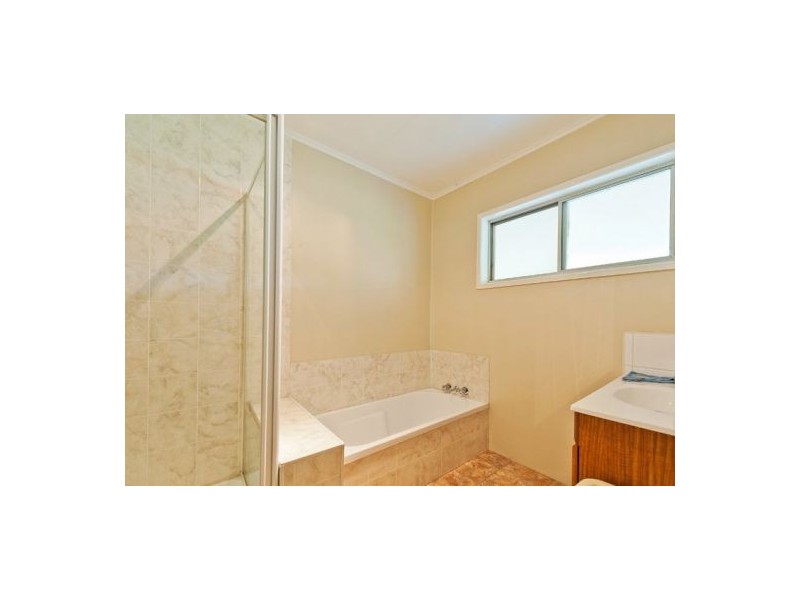 36 Cormorant Crescent, Jacobs Well QLD 4208