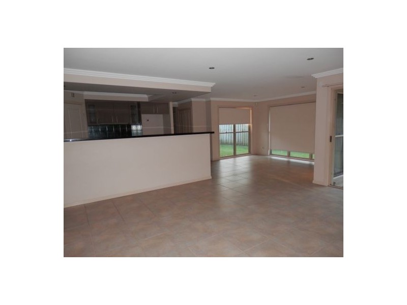 10 Ingrid Lane, Coomera Waters QLD 4209