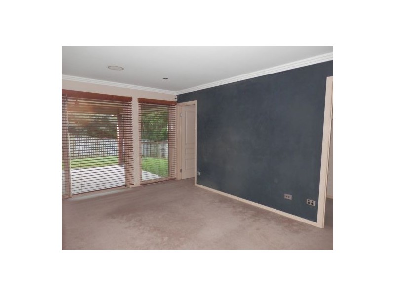 10 Ingrid Lane, Coomera Waters QLD 4209