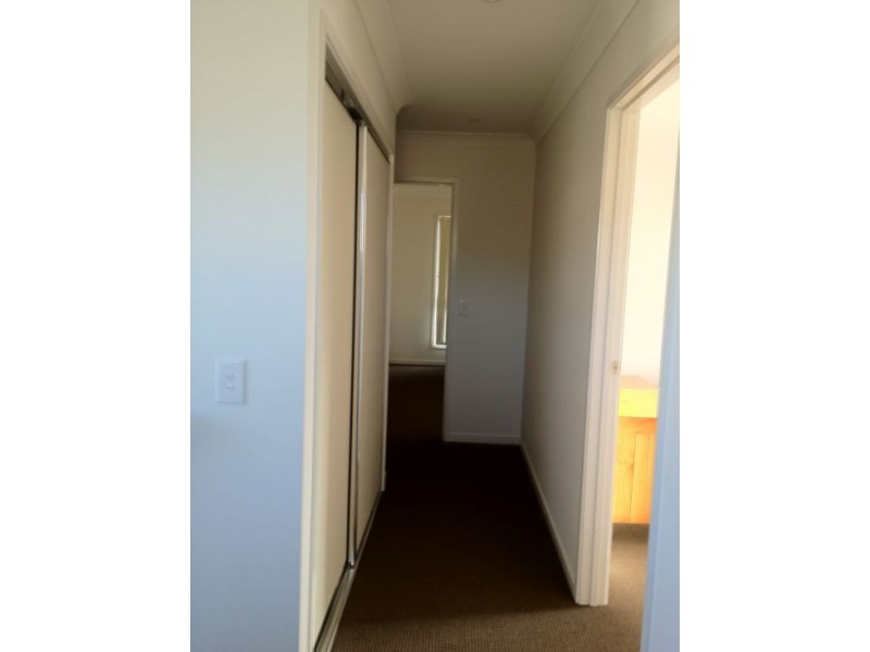 71 Codrington Circuit, Pacific Pines QLD 4211