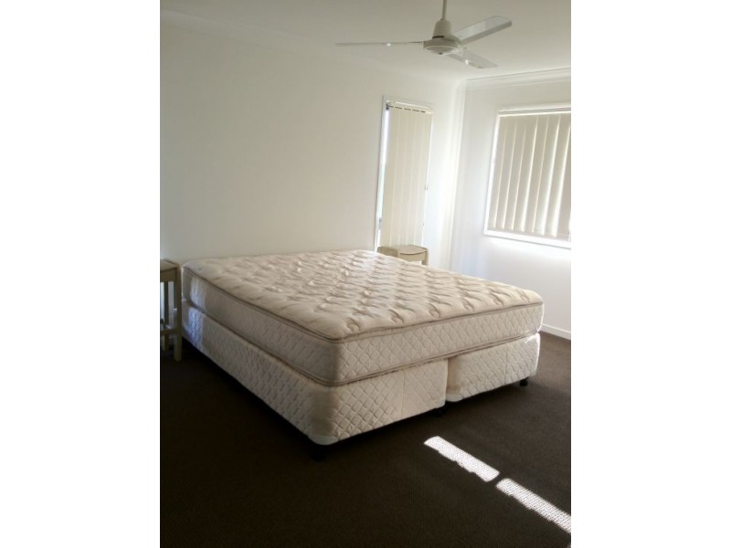 71 Codrington Circuit, Pacific Pines QLD 4211