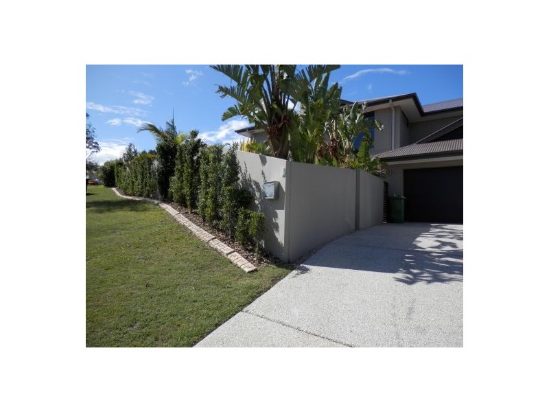 1 Serenade Drive, Coomera Waters QLD 4209