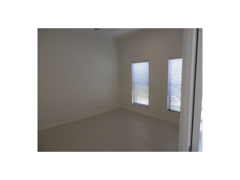 1 Serenade Drive, Coomera Waters QLD 4209