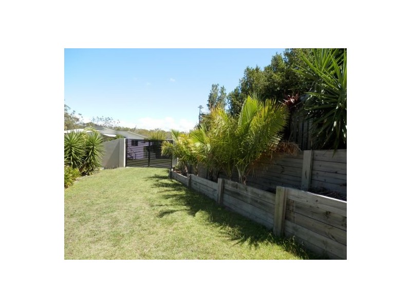 1 Serenade Drive, Coomera Waters QLD 4209