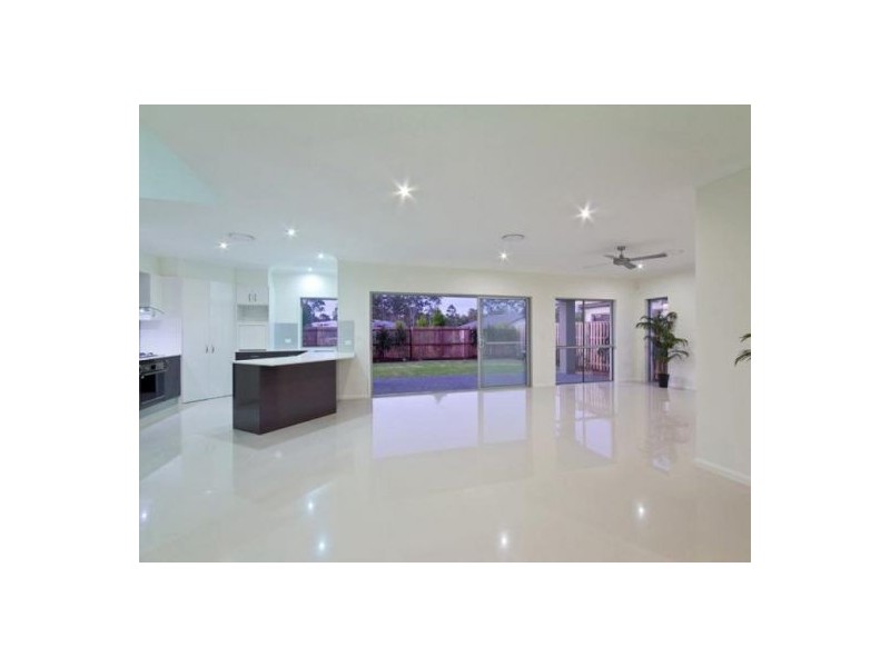 2 Elsey Court, Pimpama QLD 4209