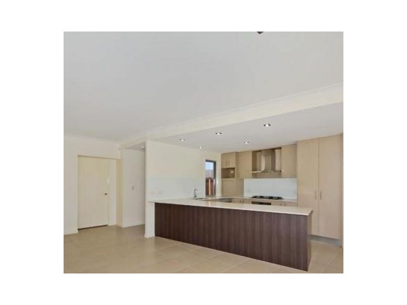 4 Limmen Street, Pimpama QLD 4209