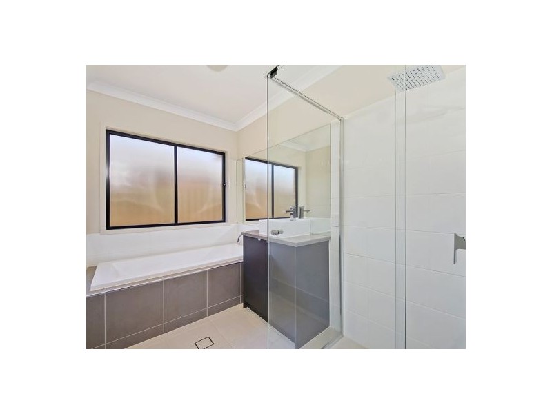 37 Achievement Drive, Ormeau QLD 4208