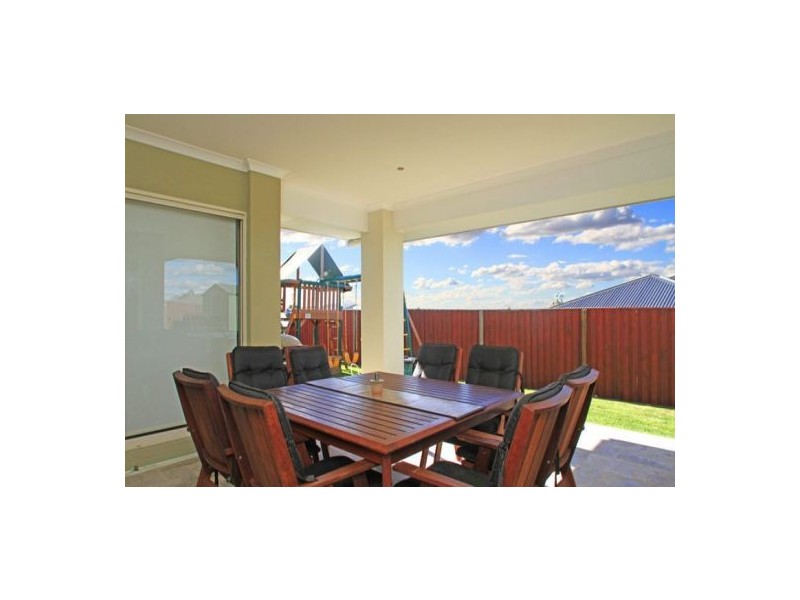 9 Bloomfield Court, Ormeau QLD 4208