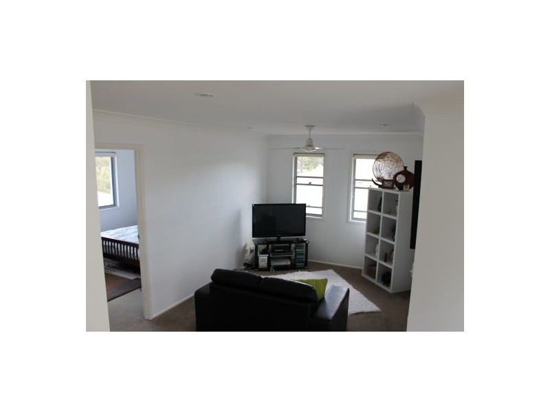 15 Bakers Ridge Drive, Oxenford QLD 4210