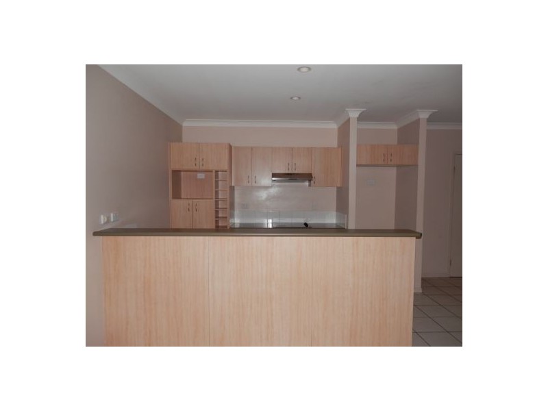 98/1 Sauvignon Parade, Upper Coomera QLD 4209