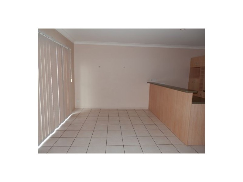 98/1 Sauvignon Parade, Upper Coomera QLD 4209