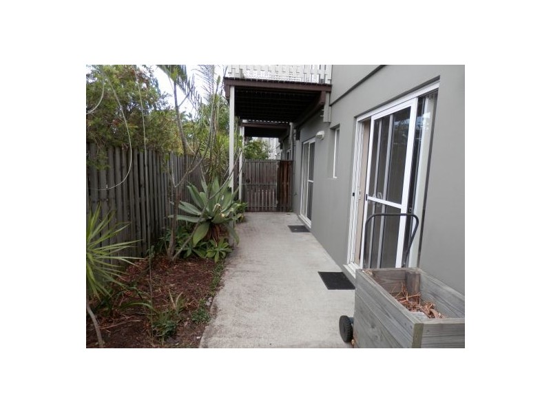 98/1 Sauvignon Parade, Upper Coomera QLD 4209