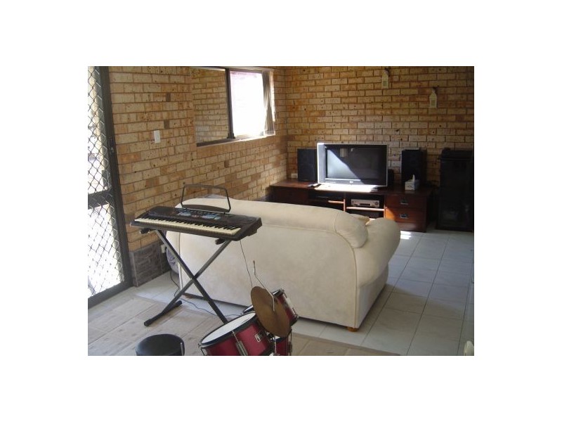 141 Springwood Road, Springwood QLD 4127