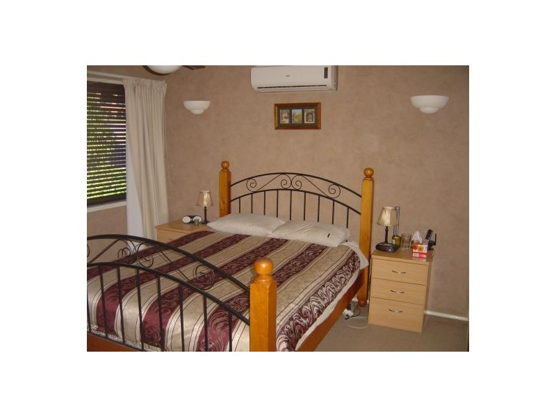 141 Springwood Road, Springwood QLD 4127