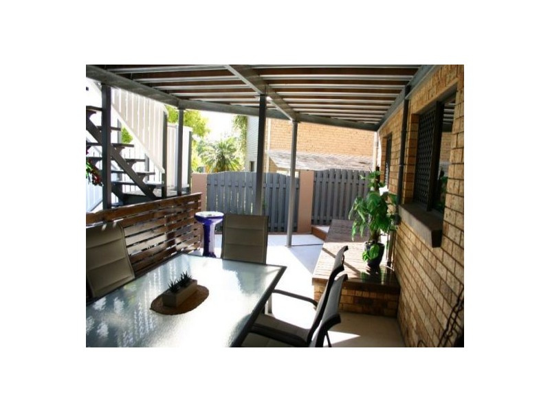 141 Springwood Road, Springwood QLD 4127