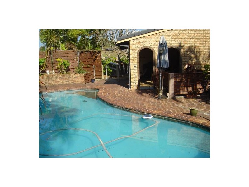 141 Springwood Road, Springwood QLD 4127