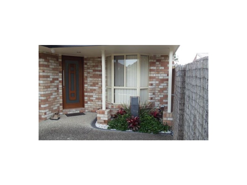 1/5 Lorenzo Drive, Coomera QLD 4209