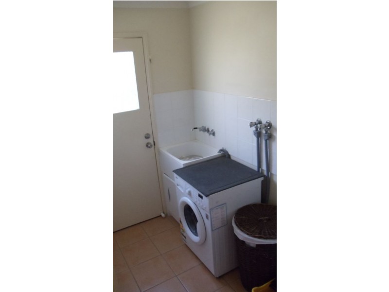 1/5 Lorenzo Drive, Coomera QLD 4209