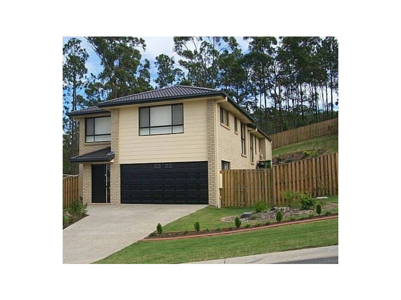 33 Papara Street, Pacific Pines QLD 4211