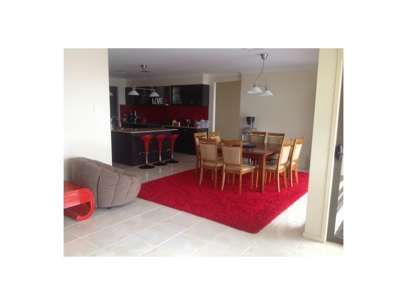 24 Bloomfield Court, Ormeau QLD 4208
