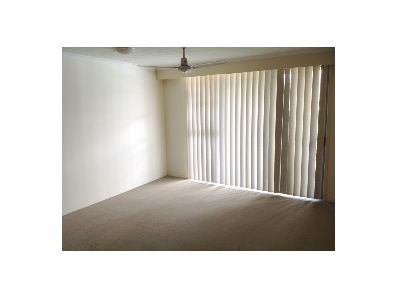 6/124 Queen Street, Southport QLD 4215