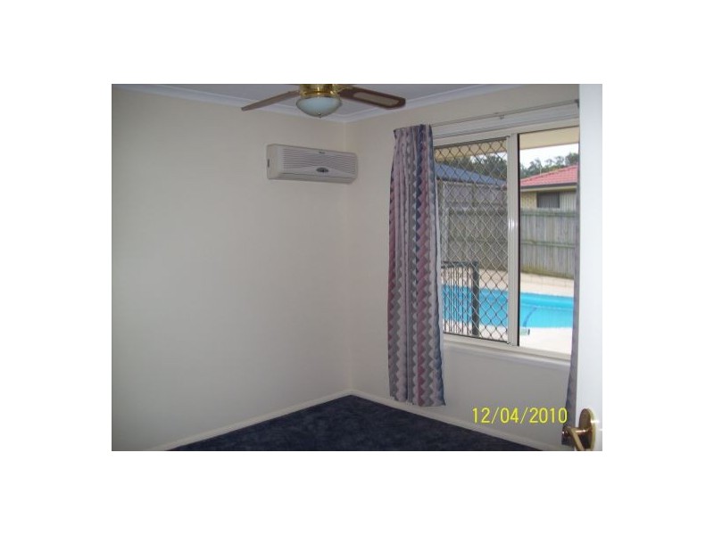 34 Mountain View Crescent, Mount Warren Park QLD 4207