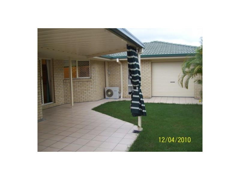 34 Mountain View Crescent, Mount Warren Park QLD 4207