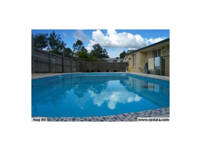 34 Mountain View Crescent, Mount Warren Park QLD 4207