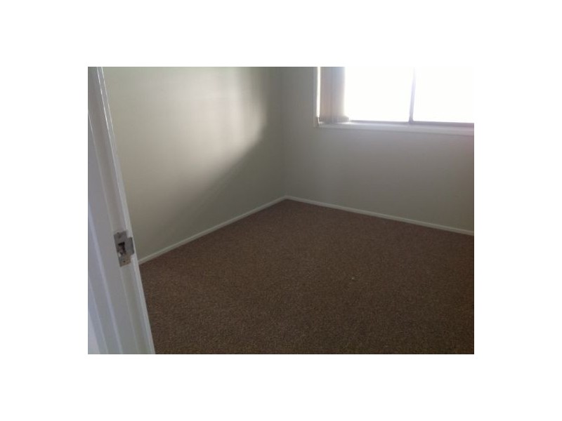 1/168 Whiting Street, Labrador QLD 4215