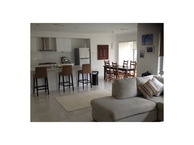 5 Kulki Way, Coomera QLD 4209