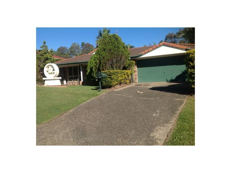 28 Pineview Drive, Oxenford QLD 4210