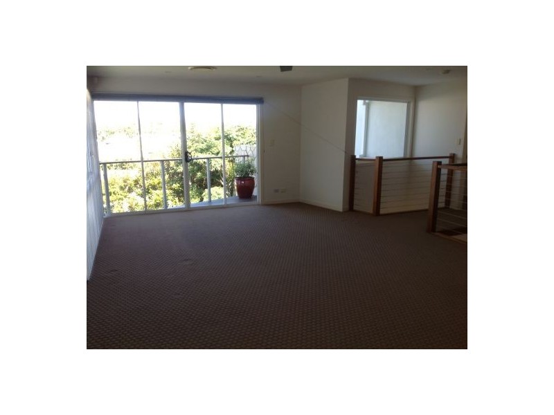 40 Pathfinder Road, Coomera Waters QLD 4209