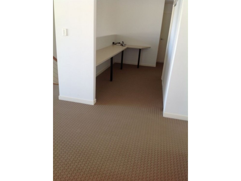 40 Pathfinder Road, Coomera Waters QLD 4209