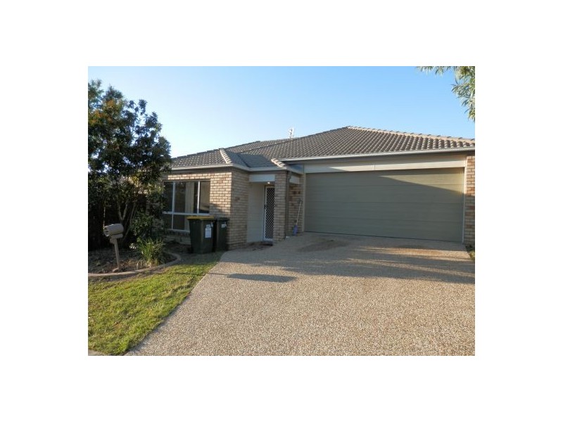 2/30 Goldcrest Drive, Upper Coomera QLD 4209