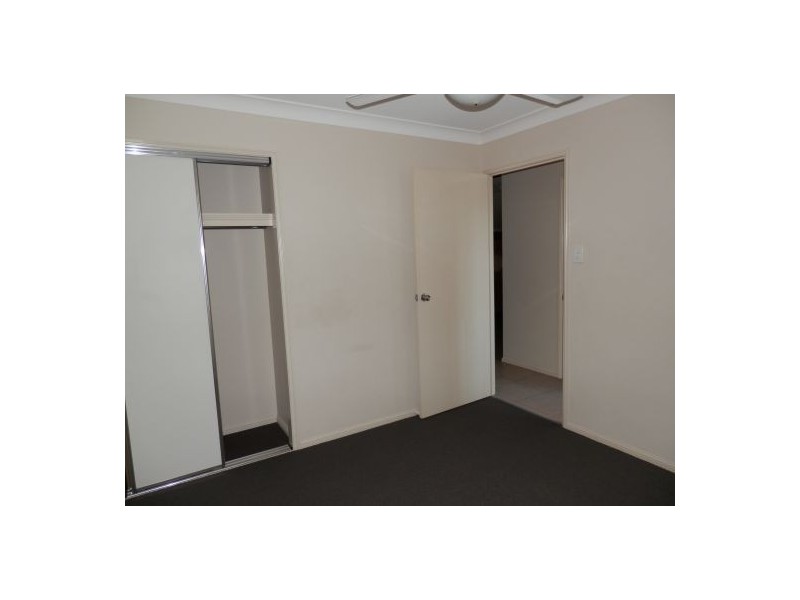 2/30 Goldcrest Drive, Upper Coomera QLD 4209