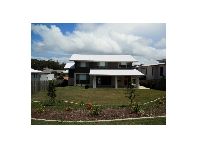 10 Benecia Avenue, Coomera Waters QLD 4209