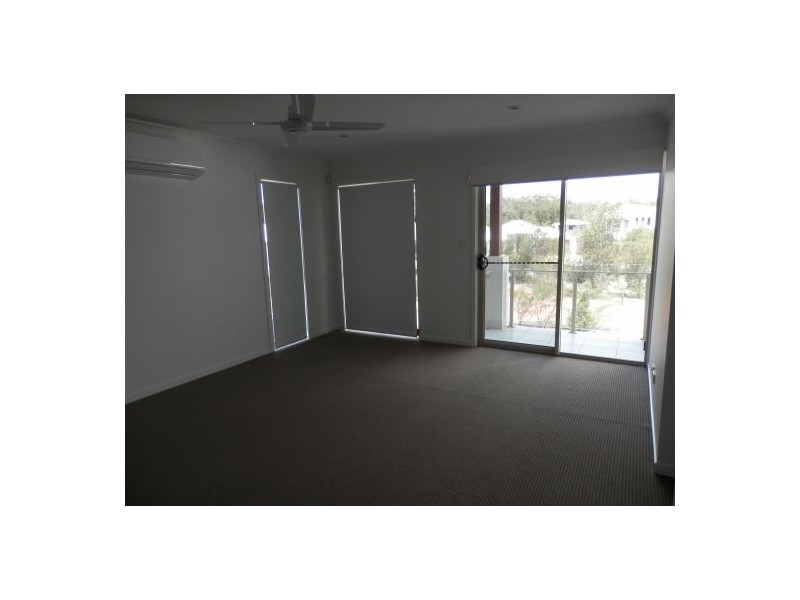 10 Benecia Avenue, Coomera Waters QLD 4209