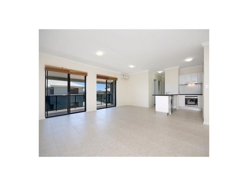 1942 Angus Smith Drive, Douglas QLD 4814