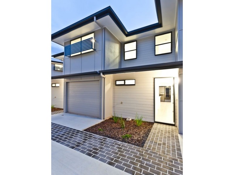 10 106 Ann St, Kallangur QLD 4503