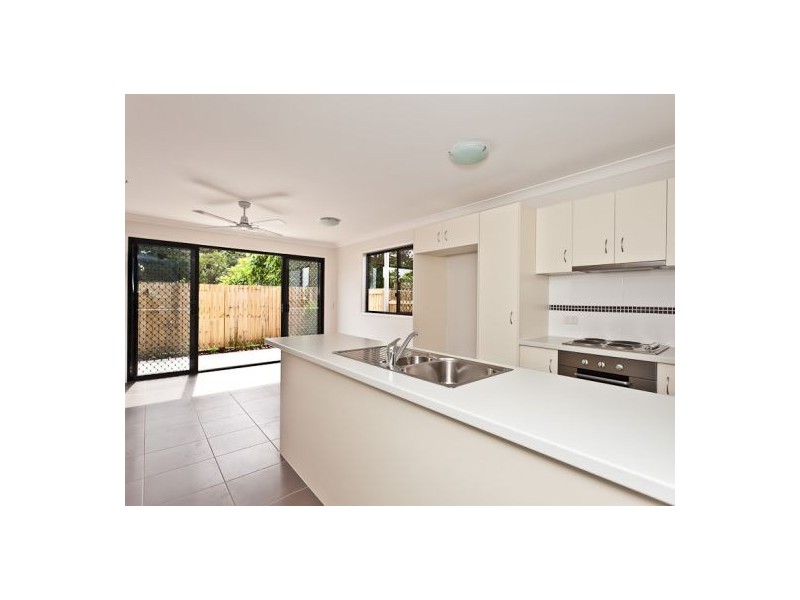10 106 Ann St, Kallangur QLD 4503