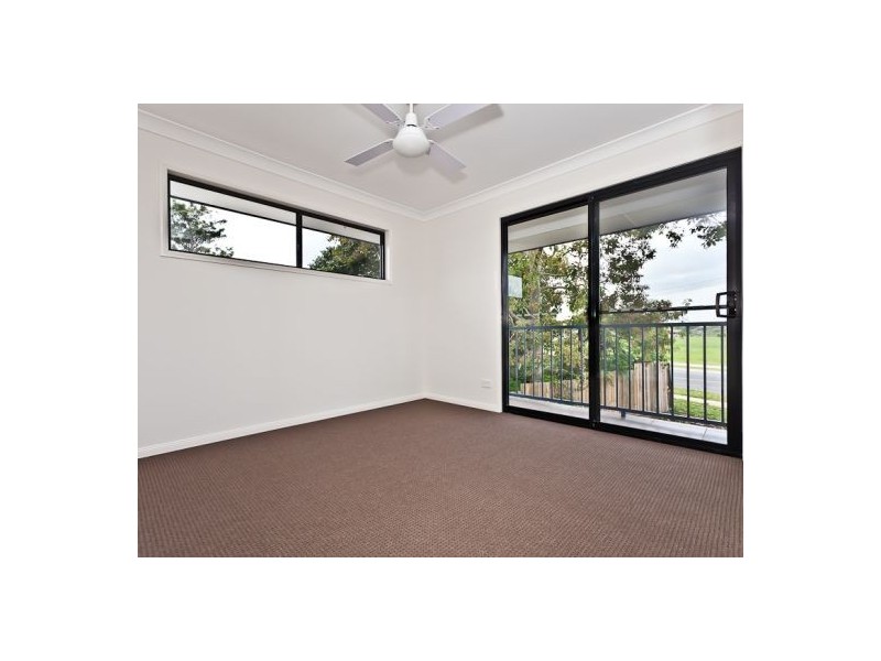 10 106 Ann St, Kallangur QLD 4503