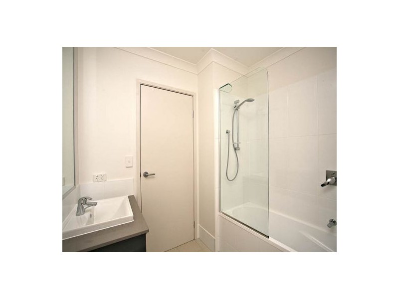 13 Quarrion St, Taigum QLD 4018